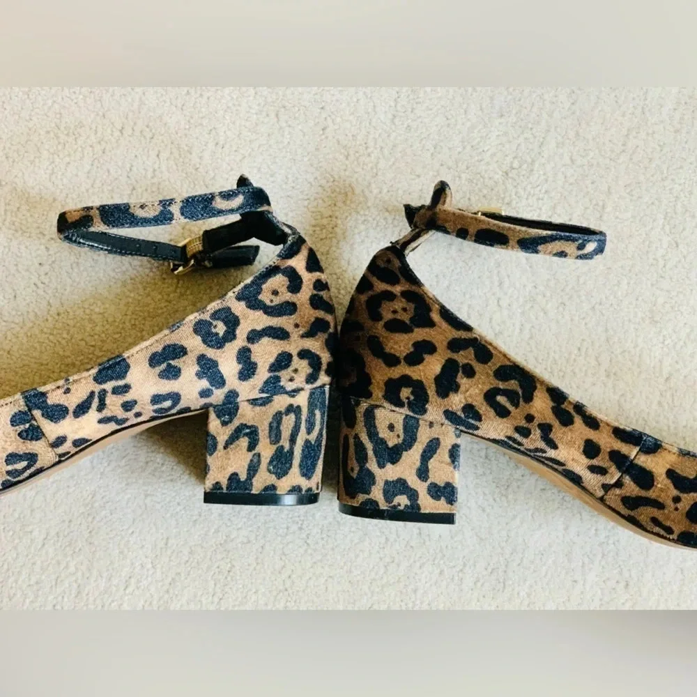 Steven by Steve Madden Vassie Ankle Pump, Animal Prints, 8.5
